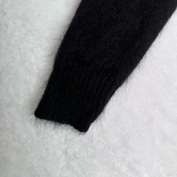 Iris & Ink Black Sweater Top Angora Long Sleeve Crewneck Extra Small Soft - Picture 11 of 16
